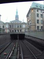 Streckenabschnitt Rdingsmarkt - Rathaus. Einfahrt in den Tunnel. 16.03.2002