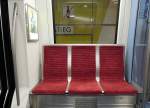 Lngs angeordnete Sitze in Hamburger U-Bahn-Waggons: das gab es schon mal, ist aber lange her.