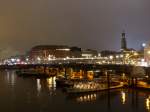 Von der Hafenstadt aus kann man auch die Hochbahn zwischen Baumwall und Rödingsmarkt beobachten.