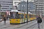 Strassenbahn Berlin 2xGT6N als M4 nach Hackescher Markt am Alexanderplatz. (18.11.2019)