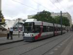 Berlin: Straenbahnlinie M5 nach Hohenschnhausen Zingster Strae am S+U Bahnhof Alexanderplatz.