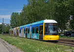 Berlin F8E Wagen 8021 mit einer Cuba Vollwerbung als Linie M6, Altendorfer Straße, 13.05.2016.