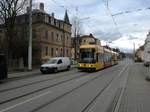 Ein NGT6DD Wagen Nr.2515 unterwegs als Linie 6 nach Niedersedlitz zwischen den Haltestellen Berthold-Haupt-Str und Guerickestr.