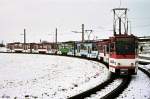 KT4D-Dreifachtraktion 528 + 529 + 458 in der Schleife Windischholzhausen (10. Mrz 2004). Der Winter hatte sich noch einmal zurck gemeldet.