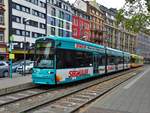 VGF Bombardier S-Wagen 202 und 2xx als Doppeltraktion am 21.10.17 in Frankfurt am Main Basler Platz