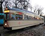 VGF Düwag L-Wagen 124 beim Pausieren am 03.12.16 in Frankfurt Schwanheim Verkehrsmuseum man durfte die Bahnanlagen betreten