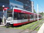 HAVAG Wagen 665 mit 666 als 5 Ammendorf am Hauptbahnhof (1.7.13)