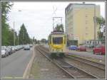 Triebwagen 97 am 03.06.2007 als Erdbeer-Express anllich des Erdbeerfestes beim Umsetzen am Gleiswechsel an der Haltestelle Elbestrae zur Rckfahrt nach Finthen Poststrae.