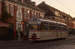 Am dritten Adventssonntag fuhr in Potsdam der Gothawagen 177 als Glühwein Express auf der Linie 96. Hier steht er an der Haltestelle Nauener Tor. 

Potsdam 17.12.2023