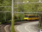 Stuttgart, hier zwischen der Haltestelle Schlachthof und Wangner-/Landhausstraße ist die DT8.4 3039/3040 auf dem weg nach Hedelfingen