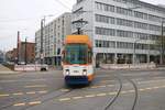 RNV Düwag M8C (modernisiert) Wagen 3257 am 15.12.18 in Heidelberg Hbf 