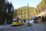 Die Kirnitzschtalbahn hat soeben ihre Fahrt geendet.