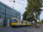 04.09.2017, Berlin, Siegfriedstr. Tatra KT4DM #6134 fährt zum Betriebshof Lichtenberg ein.