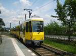 KT4DT 7003 der Berliner Verkehrsbetriebe (BVG) auf der Linie M8 nach U-Bahnhof Schwartzkopffstr.