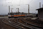 Berlin BVG SL 36 (KT4D 219 235) / SL 70 (KT4Dt 219 460) Neu-Hohenschönhausen, Zingster Straße im April 1993. - Scan eines Diapositivs. Film: AGFA Agfachrome 200 RS. Kamera: Leica CL.