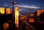 Berlin 219 117 stadteinwrts in der Landsberger Allee, 24.10.1996.