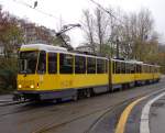 Eine KT4D mod der BVG als Linie 37 an der Endhaltestelle S Schöneweide/Sterndamm am 22.11.13