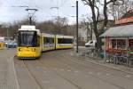 Berlin BVG SL 68 Grünau, Wassersportallee / Adlergestell / S-Bf Grünau am 1. April 2015.