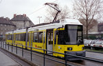 Berlin BVG SL 20 (AEG GT6-94 1001) Eberswalder Straße / Friedrich-Ludwig-Jahn-Sportpark im April 1995. - Scan von einem Farbnegativ. Film: Kodacolor 200.