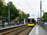 Während unseres Berlin Besuches hatten wir leider nicht viel Zeit für die Eisenbahn oder andere Bahnen in Berlin.