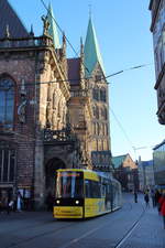 Eine Tram der Linie 3 (Weserwehr - Gröpelingen) auf dem Weg durch die Bremer Innenstadt.