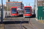 Hier stehen zwei Straßenbahnen der BSAG in Bremen der Linie 6 an der Wendeschleife am Flughafen.
Sie gehören des Types GT8N-1 an, sind von Bombardier und Vossloh konstruiert und sind die aktuell neusten Straßenbahnen in Bremen.

Foto aufgenommen im Februar 2019.
Und von SignalGrün bzw. SignalGrün [Trainsptt].