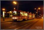 Tram 145 am Abend an der Haltestelle Bahnhof in Cottbus, 13.01.07.
