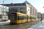 16. Dezember 2010, Dresden: Straßenbahn am Postplatz