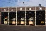 Dsseldorf Tw 2112, 2102 und 2104 im Btf.Mrsenbroich an der Mnsterstrae, 04.10.1986.