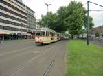 Achtachser beim Dsseldof Hbf wrend der Strassenbahnparade zum Abschied des Betriebshoffes  Steinberg  (19.06.2011).