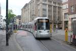 Düsseldorf Rheinbahn SL 712 (NF8U 3369) Kasernenstraße / Wallstraße am 14. Juli 2015.