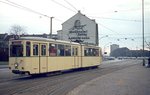 Wegen Personalmangel und fehlender finanzieller Mittel zur Beschaffung einer größeren Zahl von Neubau-Gelenktriebwagen baute die Duisburger Verkehrs-AG Ende der 1950er Jahre mehrere