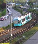 Am Abend des 16.08.2005 befand sich ein R-Triebwagen auf der  Linie 12 nach Fechenheim in der Kurve vor dem Bahnhof Niederrad.