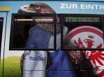 Eintracht Frankfurt Adler als Straenbahn Werbung am 08.09.13 in Frankfurt