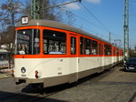 VGF Düwag M-Wagen 102 + Beiwagen 1804 am 26.03.16 in Frankfurt am Main Schwanheim von hinten