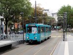 VGF Düwag Pt Wagen 738 als Fahrschule am 13.10.16 in Frankfurt Deutsche Nationalbibliothek auf der Linie U5.