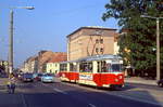 Frankfurt an der Oder Tw 26 mit Bw 121 am 11.10.1991 in der Karl Marx Strae.