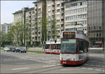 Mit der Straßenbahn nach Freiburg-Vauban -    An der Haltestelle 'Heinrich-von Stephan-Straße' zweigt die am 29.