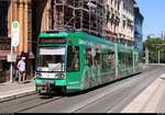 MGT6D, Wagen 632 mit Werbung für die ÖSA Versicherungen, der Halleschen Verkehrs-AG (HAVAG) als Linie 5 von Rennbahnkreuz nach Bad Dürrenberg erreicht die Haltestelle Am Leipziger Turm.