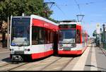 MGT-K (Bombardier Flexity Classic), Wagen 678 und Wagen 6??, der Halleschen Verkehrs-AG (HAVAG) als Linie 3 von Trotha nach Beesen treffen auf MGT6D, Wagen 606, der Halleschen Verkehrs-AG (HAVAG) als Linie 7 von Büschdorf nach Weinberg Campus an der Haltestelle Magdeburger Straße.
Diese Linien haben aufgrund von Baumaßnahmen einen anderen Laufweg.
[29.6.2018 | 11:02 Uhr]