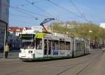 Wagen 627 vom Typ GT6M-ZR als Linie 5 Lobeda-Ost am Holzmarkt, 23.04.14