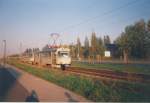 September 2000: Da in Leipzig an der Torgauer Brcke ber die Gterbahn gebaut wird, findet ein Pendelverkehr mit einer HECK AN HECK- Traktion zwischen Paunsdorf-Nord und Karolusstr (bzw.