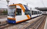 rnv-Tramwagen 1031 als Linie 4 (Oggersheim Endstelle - Heddesheim Bahnhof), am 19.3.2016 beim Halt in Käfertal.