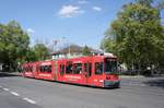 Straßenbahn Mainz: Adtranz GT6M-ZR der MVG Mainz - Wagen 203, aufgenommen im Mai 2017 an der Haltestelle  Goethestraße  in Mainz.