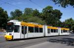 Straßenbahn Mainz: Adtranz GT6M-ZR der MVG Mainz - Wagen 214, aufgenommen im Juni 2015 in der Nähe der Haltestelle  Am Gautor  in Mainz.