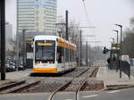 MVG Stadler Variobahn Wagen 227 am 17.12.16 in Mainz Lerchenberg