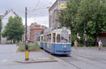 München MVV Tramlinie 18 (M4.65 2451) Sendlinger-Tor-Platz / Lindwurmstraße im Juli 1992.