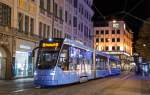 MVG München - Siemens Avenio (T-Wagen) 2808 als Linei 19 in der Maffeistraße, 17.11.2015