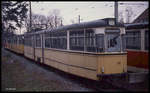 Am 6.3.1990 standen einige Fahrzeuge der Straßenbahn Nordhausen ausgemustert und abgestellt an der Endhaltestelle an der Parkallee in Nordhausen. Darunter befand sich auch der Gliederzug Tram 58.