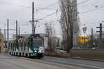 ViP Verkehrsbetrieb in Potsdam mit der Tatra KT4D '154', auf der Linie 62 in Potsdam, Lange Brücke. Aufgenommen im Februar 2024.